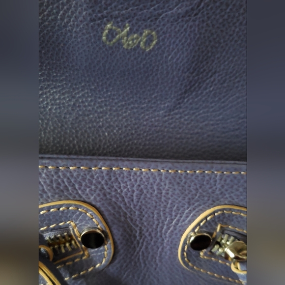 Purple Leather Shoulder Bag - Picture 5 of 9